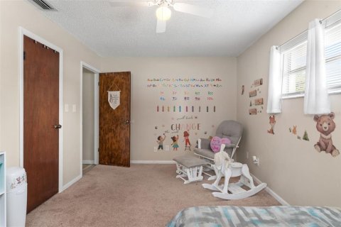 House in Auburndale, Florida 3 bedrooms, 140.1 sq.m. № 1630089 - photo 22