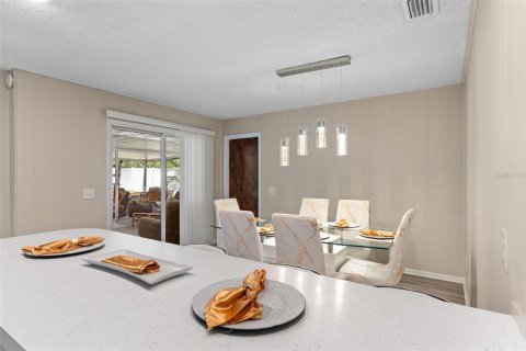 Casa en venta en Auburndale, Florida, 3 dormitorios, 140.1 m2 № 1630089 - foto 13