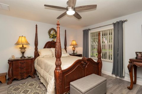 House in Hudson, Florida 3 bedrooms, 166.02 sq.m. № 1844406 - photo 17