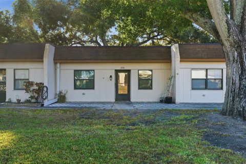 Casa en Clearwater, Florida 2 dormitorios, 75.44 m2 № 2362696