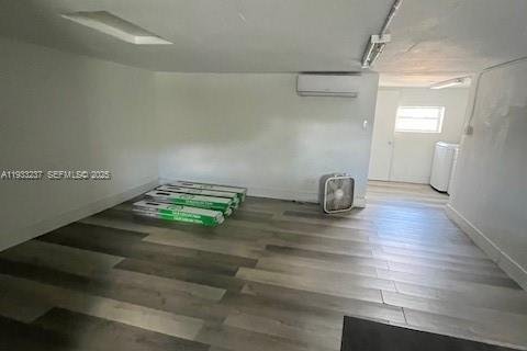 Villa ou maison à louer à Hollywood, Floride: 1 chambre № 1991165 - photo 8