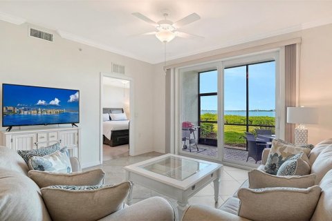 Copropriété à vendre à Bradenton, Floride: 2 chambres, 104.14 m2 № 2380492 - photo 5