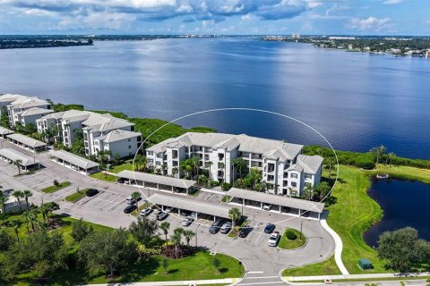 Condo à Bradenton, Floride, 2 chambres № 2380492