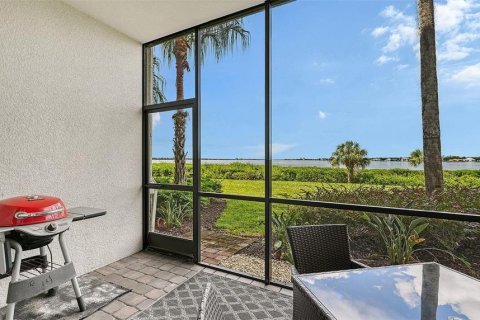 Copropriété à vendre à Bradenton, Floride: 2 chambres, 104.14 m2 № 2380492 - photo 8