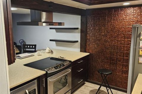 Купить таунхаус в Окала, Флорида 6 комнат, 88.44м2, № 1910057 - фото 3