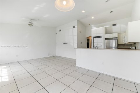 Townhouse in Pembroke Park, Florida 2 bedrooms, 89.74 sq.m. № 2048267 - photo 23