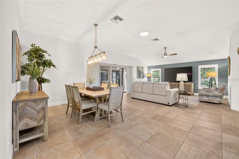 Casa en venta en The Villages, Florida, 3 dormitorios, 181.72 m2 № 2386781 - foto 20