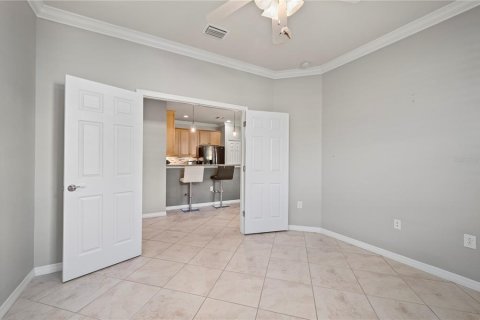 House in North Port, Florida 2 bedrooms, 146.04 sq.m. № 1717012 - photo 12