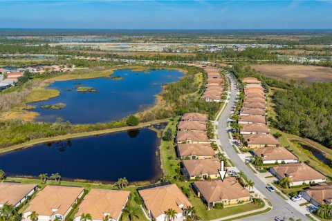 House in North Port, Florida 2 bedrooms, 146.04 sq.m. № 1717012 - photo 5