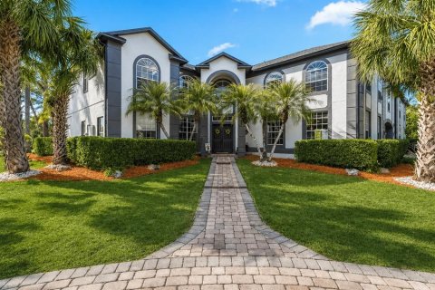Villa ou maison à Chuluota, Floride 7 chambres, 480.58 m2 № 2115919