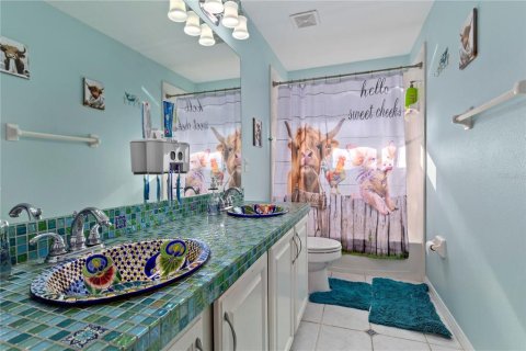 Villa ou maison à vendre à Chuluota, Floride: 7 chambres, 480.58 m2 № 2115919 - photo 24