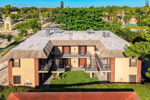 Appartement à North Miami Beach, Floride 2 chambres, 654.12 m2 № 1941006