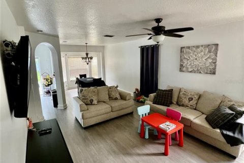 Villa ou maison à vendre à Riverview, Floride: 4 chambres, 162.95 m2 № 1915849 - photo 7