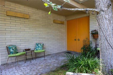 House in Gainesville, Florida 4 bedrooms, 331.66 sq.m. № 1802332 - photo 17