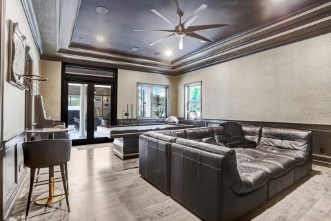 Casa en venta en Tampa, Florida, 6 dormitorios, 604.61 m2 № 1555244 - foto 16