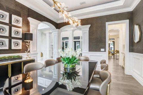 Casa en venta en Tampa, Florida, 6 dormitorios, 604.61 m2 № 1555244 - foto 8