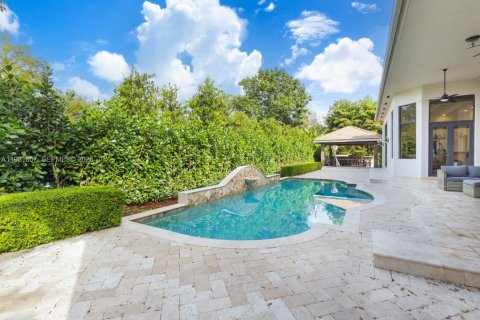 Villa ou maison à vendre à Miami, Floride: 4 chambres, 327.48 m2 № 2043025 - photo 18