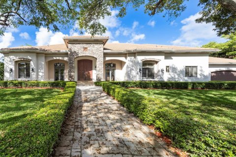 Villa ou maison à vendre à Miami, Floride: 4 chambres, 327.48 m2 № 2043025 - photo 3
