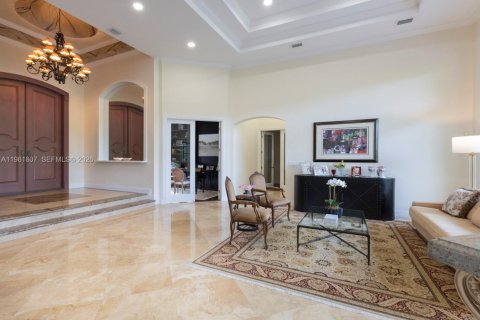 Villa ou maison à vendre à Miami, Floride: 4 chambres, 327.48 m2 № 2043025 - photo 9