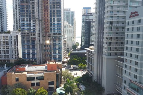 Снять в аренду кондоминиум в Майами, Флорида 2 спальни, 109.07м2, № 1941851 - фото 5