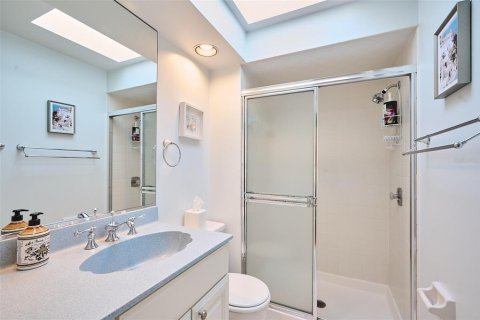 Townhouse in Holmes Beach, Florida 3 bedrooms, 122.63 sq.m. № 2430470 - photo 17