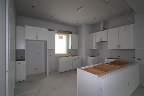 Townhouse in Saint Petersburg, Florida 3 bedrooms, 181.35 sq.m. № 1831749 - photo 7