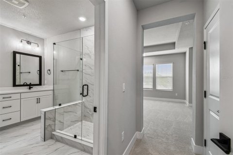 Townhouse in Saint Petersburg, Florida 3 bedrooms, 181.35 sq.m. № 1831749 - photo 23