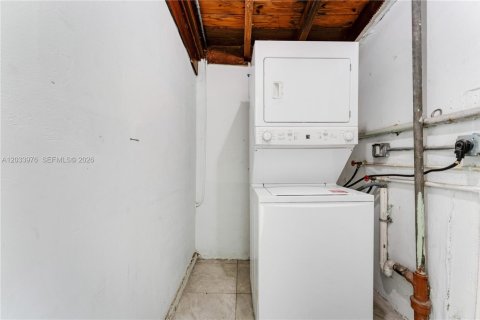 Купить виллу или дом в Майами, Флорида 3 спальни, 128.86м2, № 2087142 - фото 20