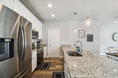 Adosado en alquiler en Tampa, Florida, 3 dormitorios, 170.75 m2 № 1832715 - foto 13