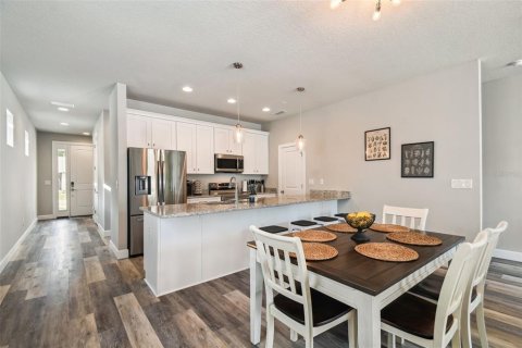 Adosado en alquiler en Tampa, Florida, 3 dormitorios, 170.75 m2 № 1832715 - foto 17
