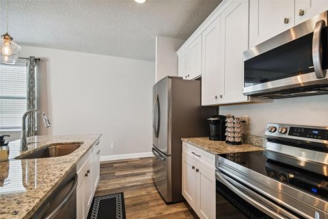 Adosado en alquiler en Tampa, Florida, 3 dormitorios, 170.75 m2 № 1832715 - foto 19