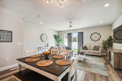 Adosado en alquiler en Tampa, Florida, 3 dormitorios, 170.75 m2 № 1832715 - foto 22