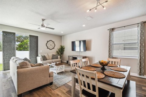 Adosado en alquiler en Tampa, Florida, 3 dormitorios, 170.75 m2 № 1832715 - foto 23