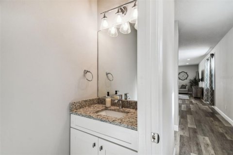 Adosado en alquiler en Tampa, Florida, 3 dormitorios, 170.75 m2 № 1832715 - foto 7