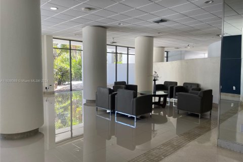 Copropriété à vendre à Aventura, Floride: 2 chambres, 101.82 m2 № 1979755 - photo 14