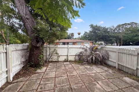 Condo in Sanford, Florida, 2 bedrooms № 2227386 - photo 21