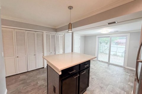 Condo in Sanford, Florida, 2 bedrooms № 2227386 - photo 19