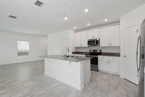 Casa en alquiler en Davenport, Florida, 4 dormitorios, 173.73 m2 № 1895063 - foto 7