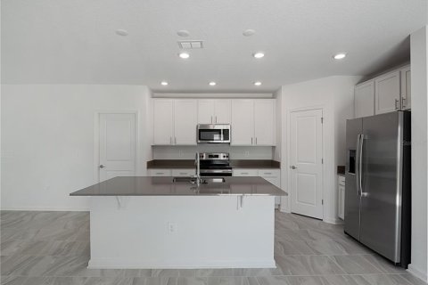 Casa en alquiler en Davenport, Florida, 4 dormitorios, 173.73 m2 № 1895063 - foto 6