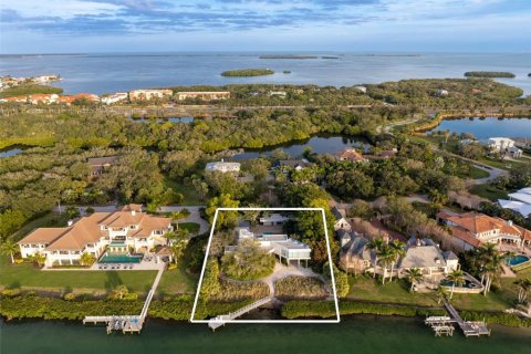 Terreno en venta en Saint Petersburg, Florida № 1898527 - foto 12