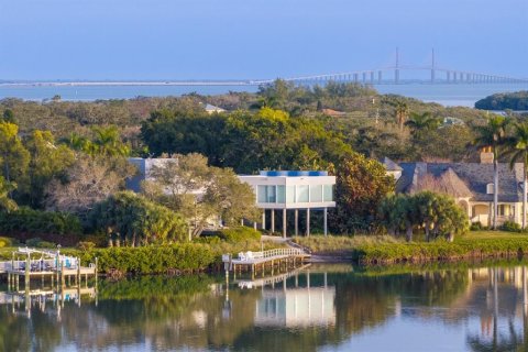 Terreno en venta en Saint Petersburg, Florida № 1898527 - foto 8