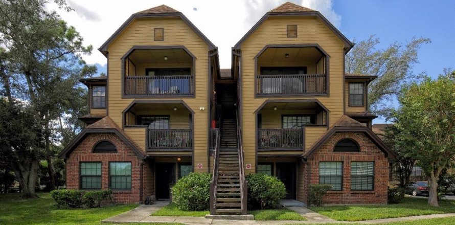 Condominio en Altamonte Springs, Florida, 1 dormitorio  № 1770136