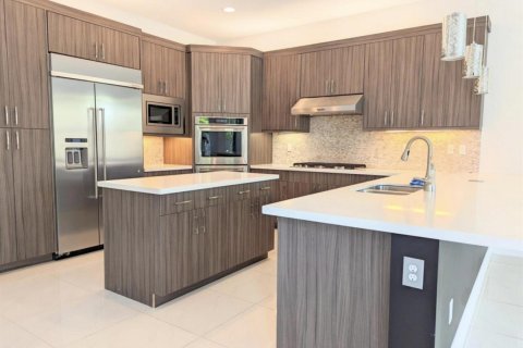 Villa ou maison à louer à Delray Beach, Floride: 4 chambres, 328.6 m2 № 2386965 - photo 9