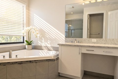 Villa ou maison à louer à Delray Beach, Floride: 4 chambres, 328.6 m2 № 2386965 - photo 25