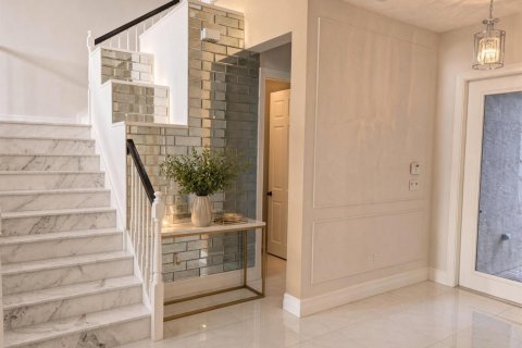 Villa ou maison à louer à Delray Beach, Floride: 4 chambres, 328.6 m2 № 2386965 - photo 2