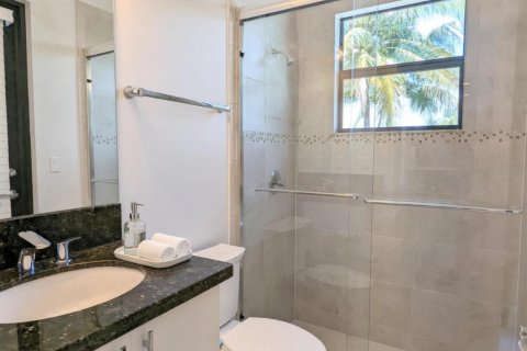 Villa ou maison à louer à Delray Beach, Floride: 4 chambres, 328.6 m2 № 2386965 - photo 7