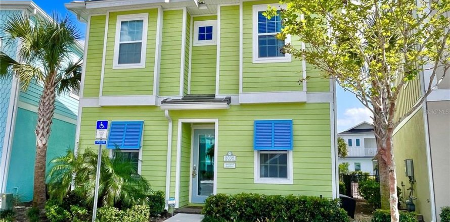 Casa en Kissimmee, Florida 5 dormitorios, 177.26 m2 № 749497