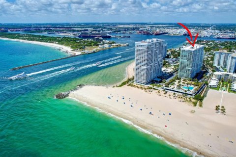 Купить кондоминиум в Форт-Лодердейл, Флорида 2 спальни, 140.56м2, № 1939411 - фото 5