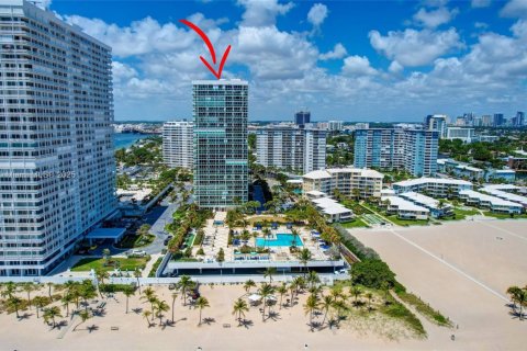 Купить кондоминиум в Форт-Лодердейл, Флорида 2 спальни, 140.56м2, № 1939411 - фото 23
