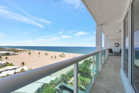 Купить кондоминиум в Форт-Лодердейл, Флорида 2 спальни, 140.56м2, № 1939411 - фото 8